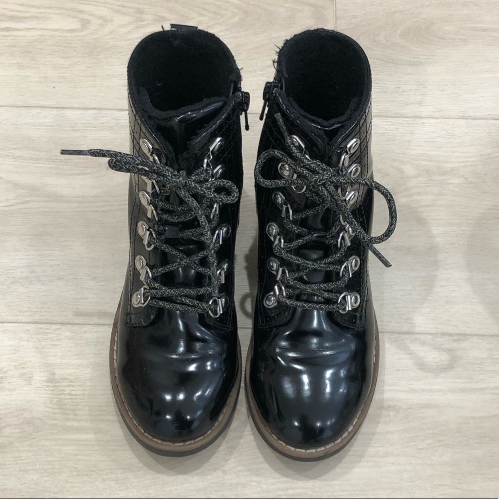 Black patent leather ankle boots - Picture 2 of 15